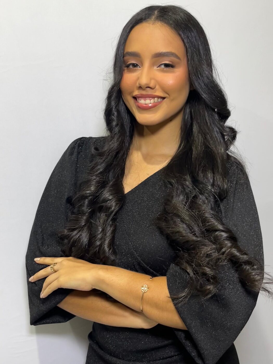 Maquiagem Express com cabelo ondulado para cerimonialista