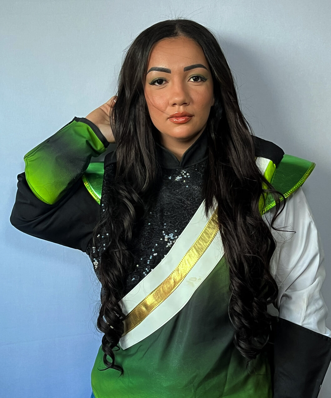 Maquiagem Ouro para apresentação de fanfarra